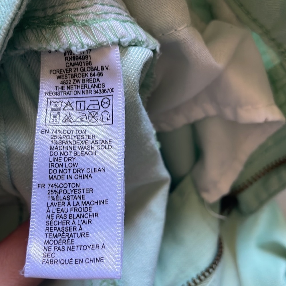 Forever 21 Women’s Mint Green Skinny Jeans - Size 28 - Picture 4 of 4